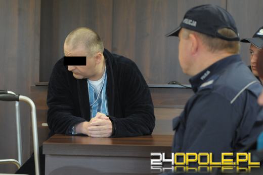 Ruszył proces mężczyzny, oskarżonego o zabójstwo nad Babim Lochem