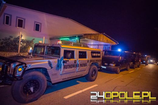 Krzysztof Rutkowski w Kamieniu Śląskim. "Dawna ochrona chciała przejąć lokal". 