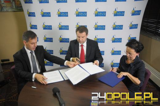 Capgemini podpisało umowę partnerską z miastem i szkołą