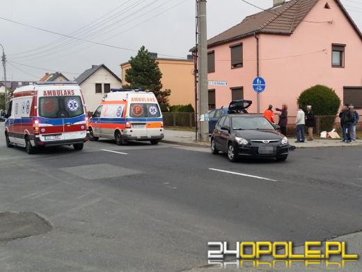 Hyundai i toyota zderzyły się na ulicy Górnej