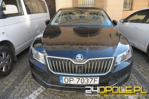 Ratusz wymienił stary samochód prezydenta na nową skodę