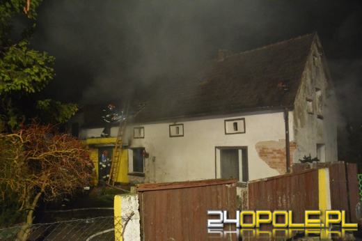 Jedna osoba poparzona podczas pożaru domu w Michałowie