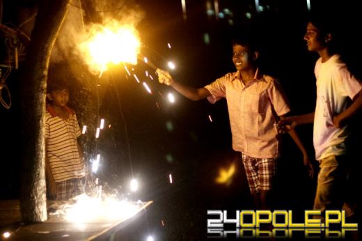 Upał, święty Mikołaj i sztuczny śnieg. Tak wyglądają święta w Azji.