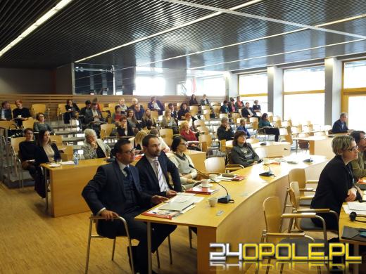 Na Ostrówku dyskutowano o zarządzaniu wiekiem