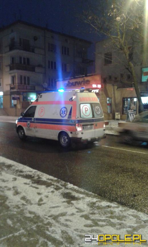 Kierowca forda potrącił pieszą na oznakowanym przejściu