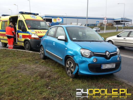 Renault i alfa romeo zderzyły się na Alei Solidarności