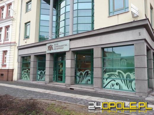 Kolejny napad na bank w Opolu. Sprawca uciekł.