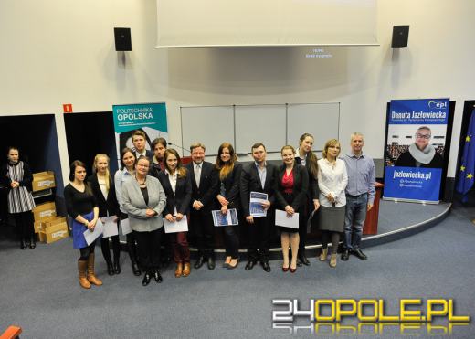 "Pokazali Język" europosłance i pojadą do Brukseli