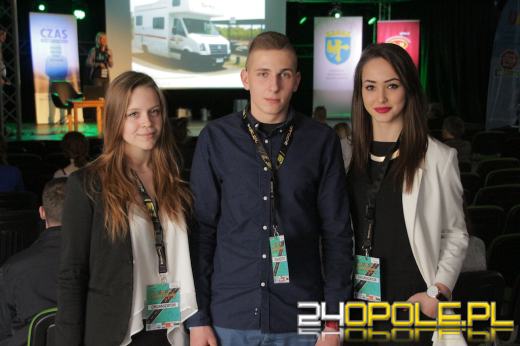 Opolanie tłumaczyli jak tanio podróżować po świecie