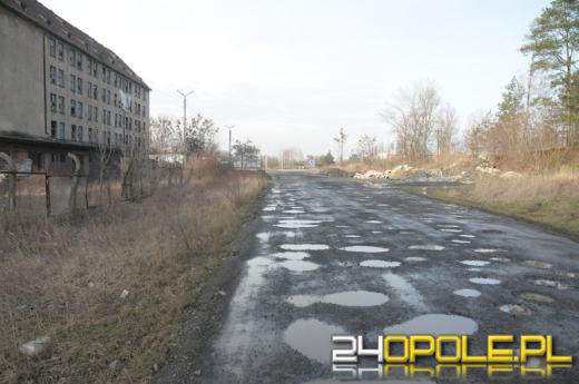 Czytelnicy alarmują: Tracimy klientów przez potężne dziury na ul. Zbożowej!