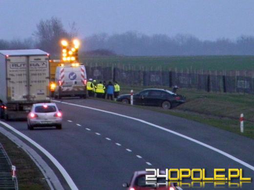 W limuzynie prezydenta Andrzeja Dudy podczas jazdy autostradą pękła opona