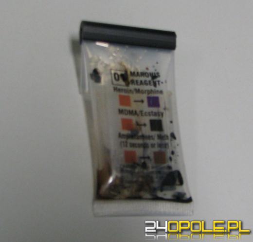 Spanikował na widok radiowozu. Wiózł tytoń bez akcyzy.