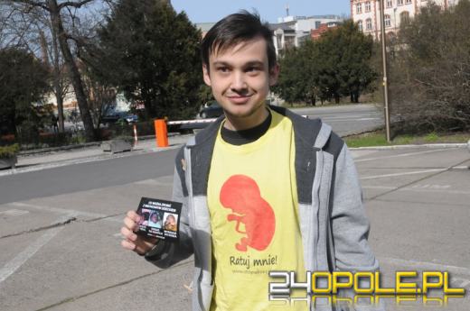 Partia Razem przeciwko zaostrzaniu przepisów aborcyjnych. "Budujecie piekło kobiet!"