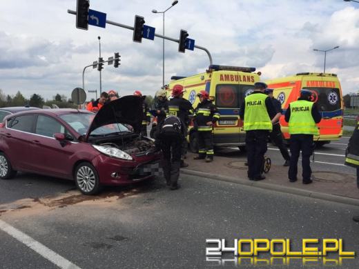 Wypadek na obwodnicy Opola, jedna osoba ranna