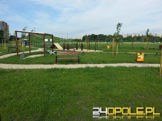 Park dla psów na osiedlu Armii Krajowej otwarty