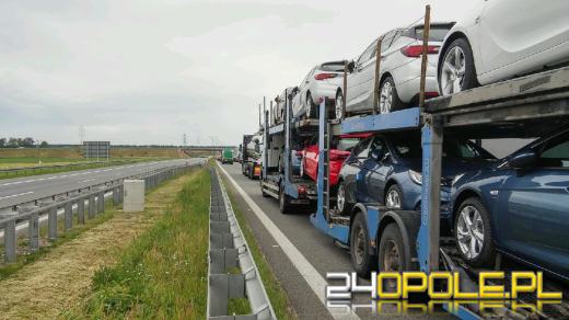 Zderzenie 6 ciężarówek na A4. Autostrada zablokowana.