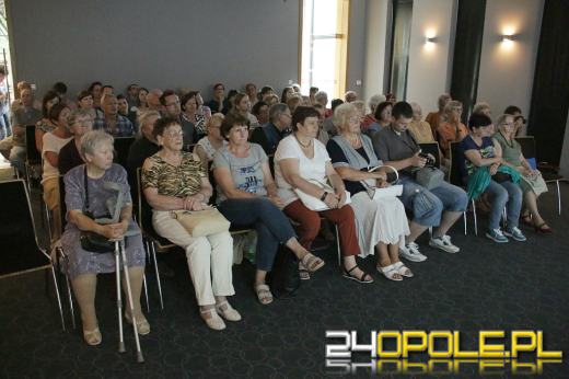 Krystyna Czubówna otworzyła Festiwal Książki Opole 2016