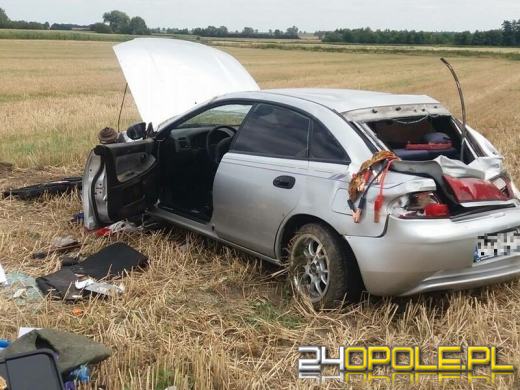 Dachowanie w powiecie brzeskim. Nikomu nic się nie stało.