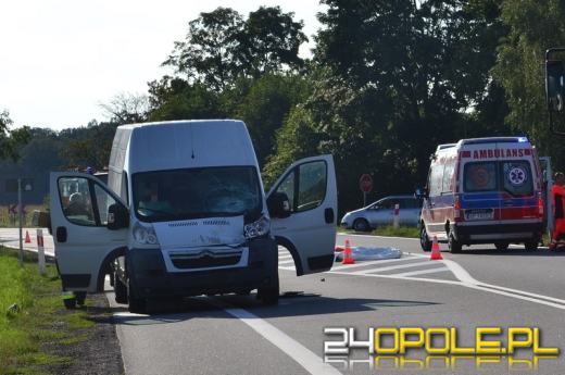 Śmiertelne potrącenie pieszego na drodze krajowej nr 46 za Grabinem
