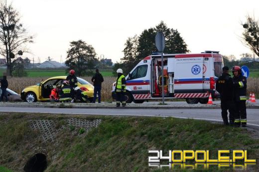 Wypadek na obwodnicy Grodkowa, dwie osoby ranne