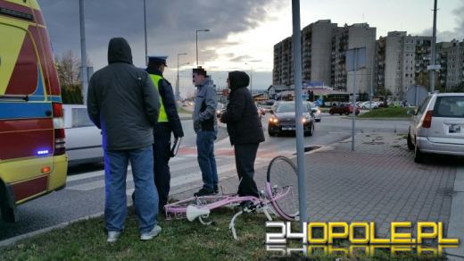 Kierowca fiata uno potrącił rowerzystkę