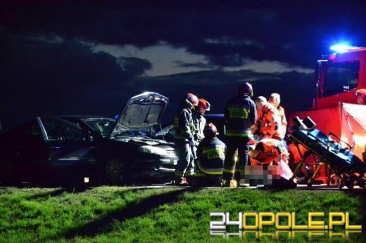 Starszy mężczyzna śmiertelnie potrącony pod Łosiowem