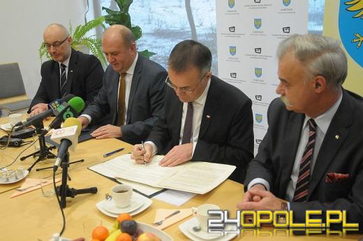 Muzeum Jeńców w Łambinowicach otrzyma wsparcie Ministra Kultury