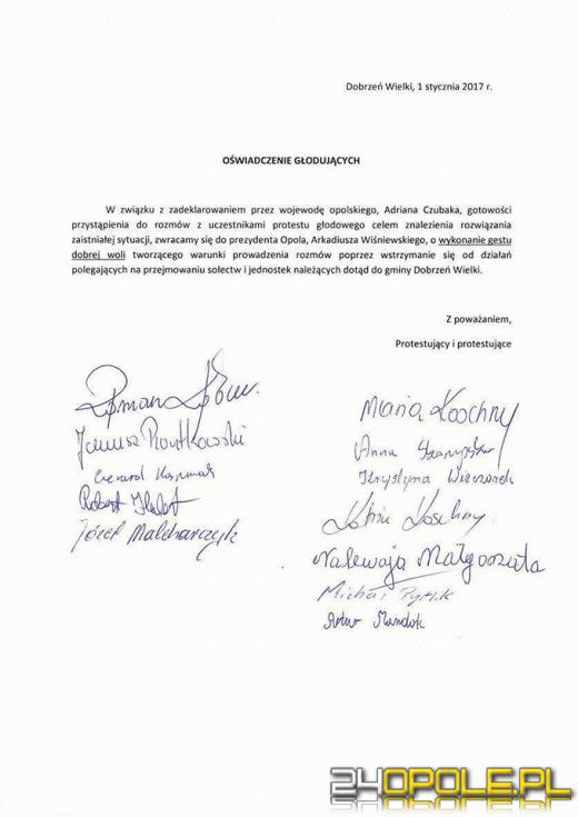 Wojewoda z wizytą w Dobrzeniu Wielkim. "Apeluję o zaprzestanie głodówki".