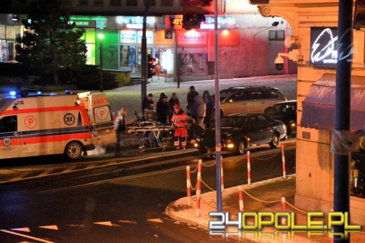 Pijany rowerzysta wjechał pod samochód na ul. Reymonta