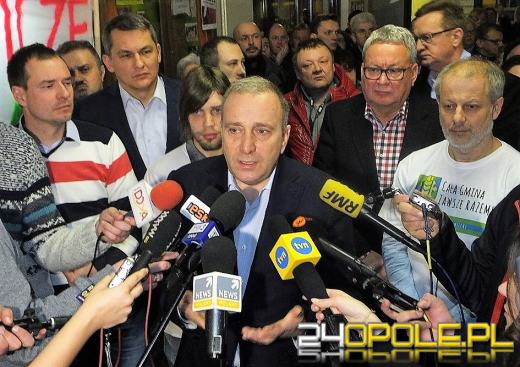 Grzegorz Schetyna wstawi się za głodującymi u premier Beaty Szydło