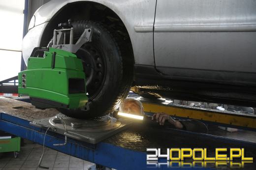 Sprawdź jak zadbać o swoje auto zimą