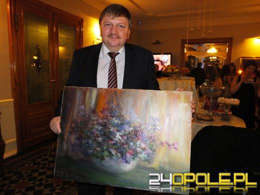 30 par bawiło się na charytatywnym balu wspierając hospicjum "Betania"