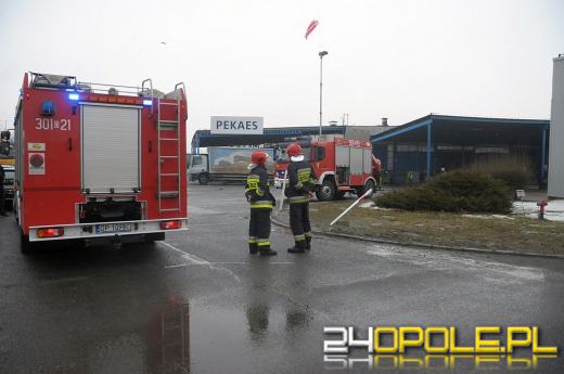 Widlak uszkodził zbiornik z substancją chemiczną