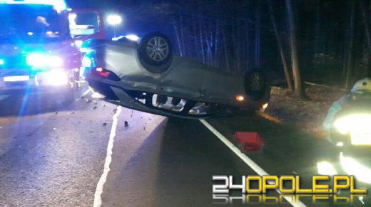 Kierowca kombajnu zginął w nocnym wypadku pod Jełową