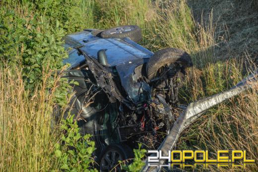 Trzy osoby w szpitalu po porannym wypadku na obwodnicy