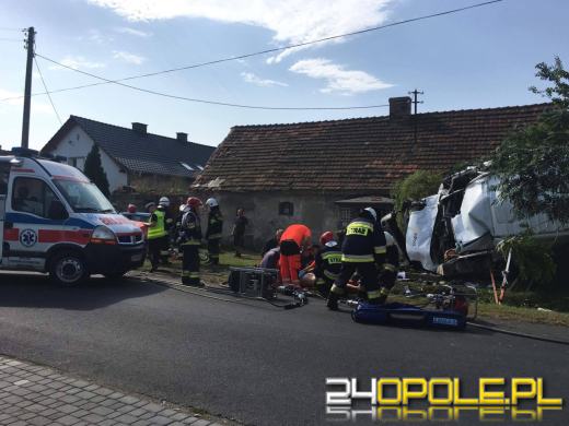  Śmiertelny wypadek w Naroku. Trasa Opole-Skorogoszcz zablokowana