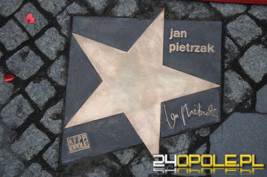 Jan Pietrzak odsłonił swoją gwiazdę w Alei Gwiazd Piosenki Polskiej