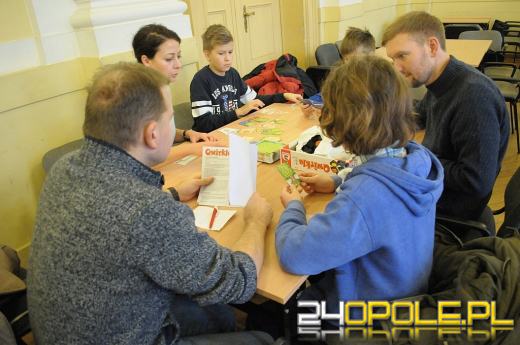 W "mechaniczniaku" trwa konwent gier planszowych