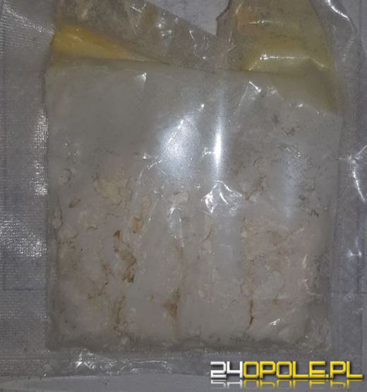 33-latek przemycił do szpitala... narkotyki