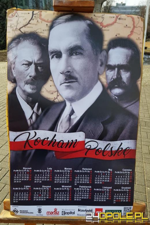 Patriotyczne kalendarze od Młodzieży Wszechpolskiej na Walentynki