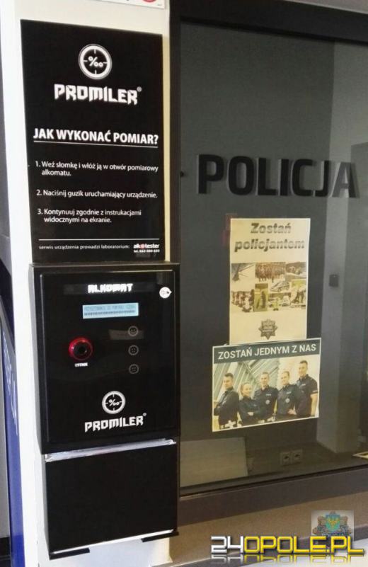 Samoobsługowy alkomat w Namysłowskiej Komendzie