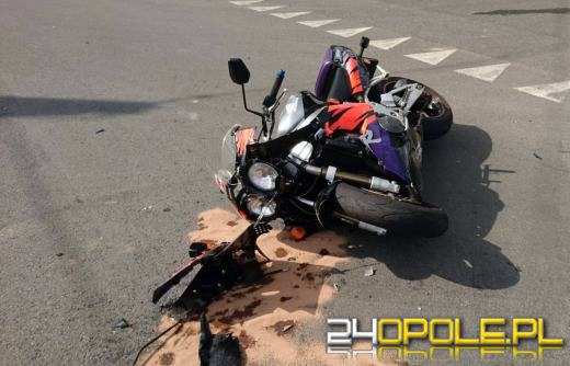 Zderzenie osobówki i motocykla w Białej