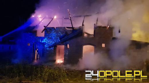 Kluczborscy strażacy walczyli z nocnym pożarem szopy