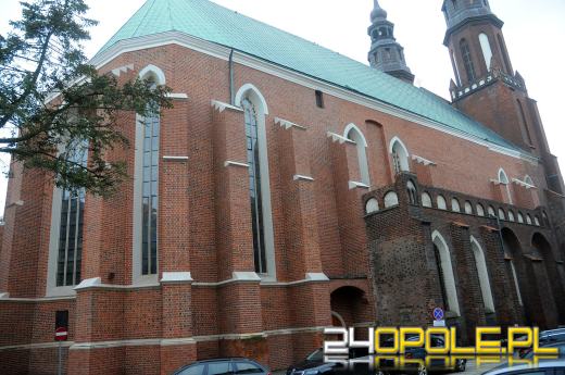 Podczas prac konserwatorskich odkryto dodatkowe pomieszczenie w opolskiej Katedrze