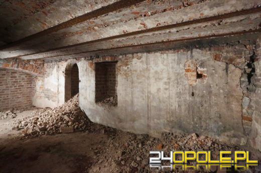Podczas prac konserwatorskich odkryto dodatkowe pomieszczenie w opolskiej Katedrze