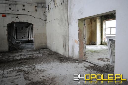 Cementownia Bolko, mimo że nie pracuje od dawna, wciąż "żyje"