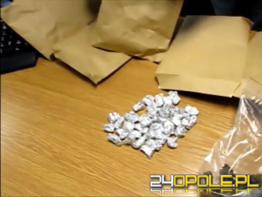 Wpadł z narkotykami i zaatakował policjanta