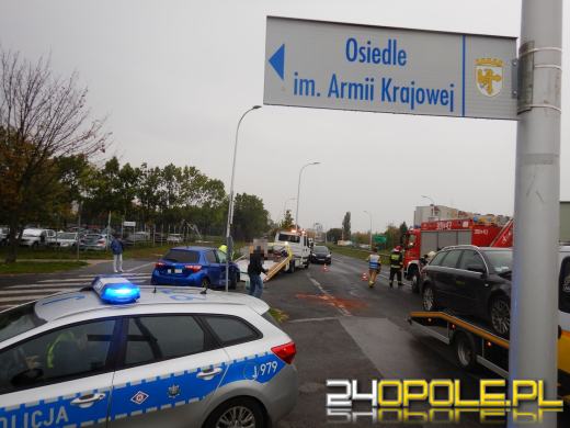 Dachowanie na ulicy Sosnkowskiego. Sprawca ukarany mandatem