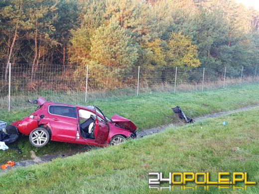 Kierowca zasnął na autostradzie. Lądował LPR 