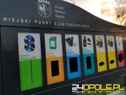 Za wyrzucanie elektrośmieci do zwykłych kontenerów grozi nam grzywna. Co robić ze zużytym sprzętem?